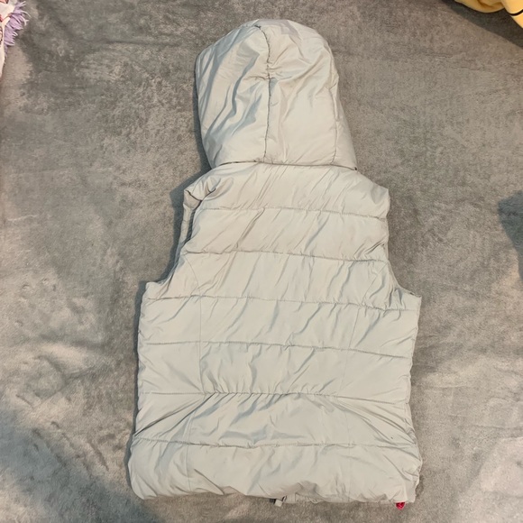 A&F Gray vests - Picture 3 of 3